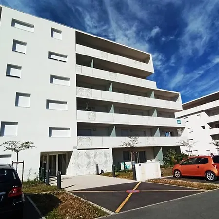 Grand Studio, Cosy De 37m2, Angers Ecouflant, 2 Etoiles