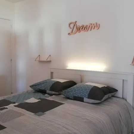 Grand Studio, Cosy De 37m2, Angers Ecouflant, 2 Etoiles Appartement *